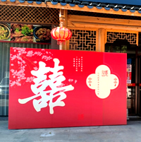 玉林市印顺广告搭建单面KT板桁架,用于婚庆宴会场舞台签到墙