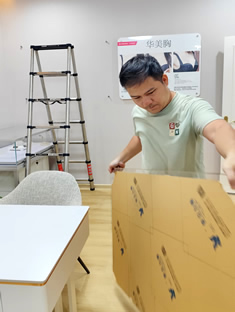 玉林市印顺广告安装华美整形亚克力展板标识牌1