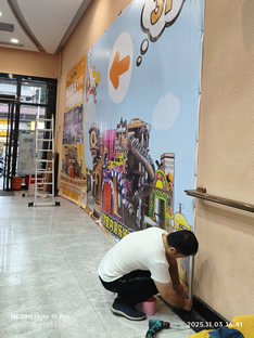 玉林市印顺广告安装南兴广场超市门口广告喷绘布