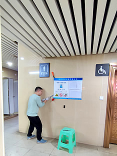 玉林市印顺广告安装玉北高铁站亚克力标牌