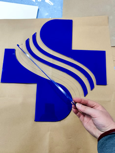 玉林市印顺广告安装现代医院亚克力水晶字logo