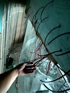 玉林市印顺广告定制安装不锈钢围边发光字2