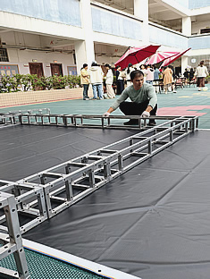 玉林市印顺广告桁架搭建师范学院建校80周年庆签到墙会场